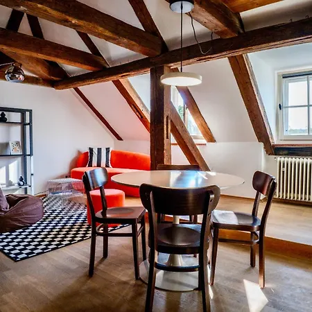 Nepomuk Apartament *